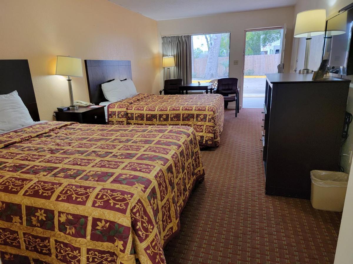 Twin Star Lodge Biloxi Eksteriør billede